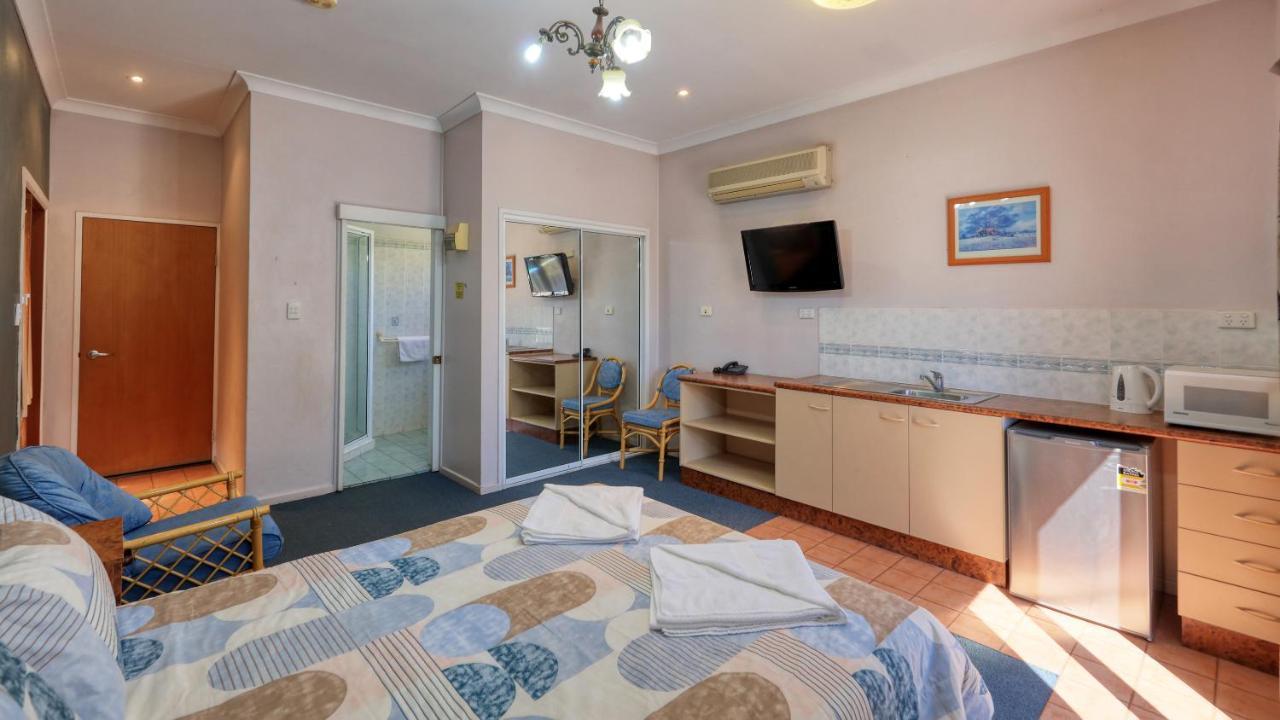 Townview Motel Mount Isa Eksteriør billede
